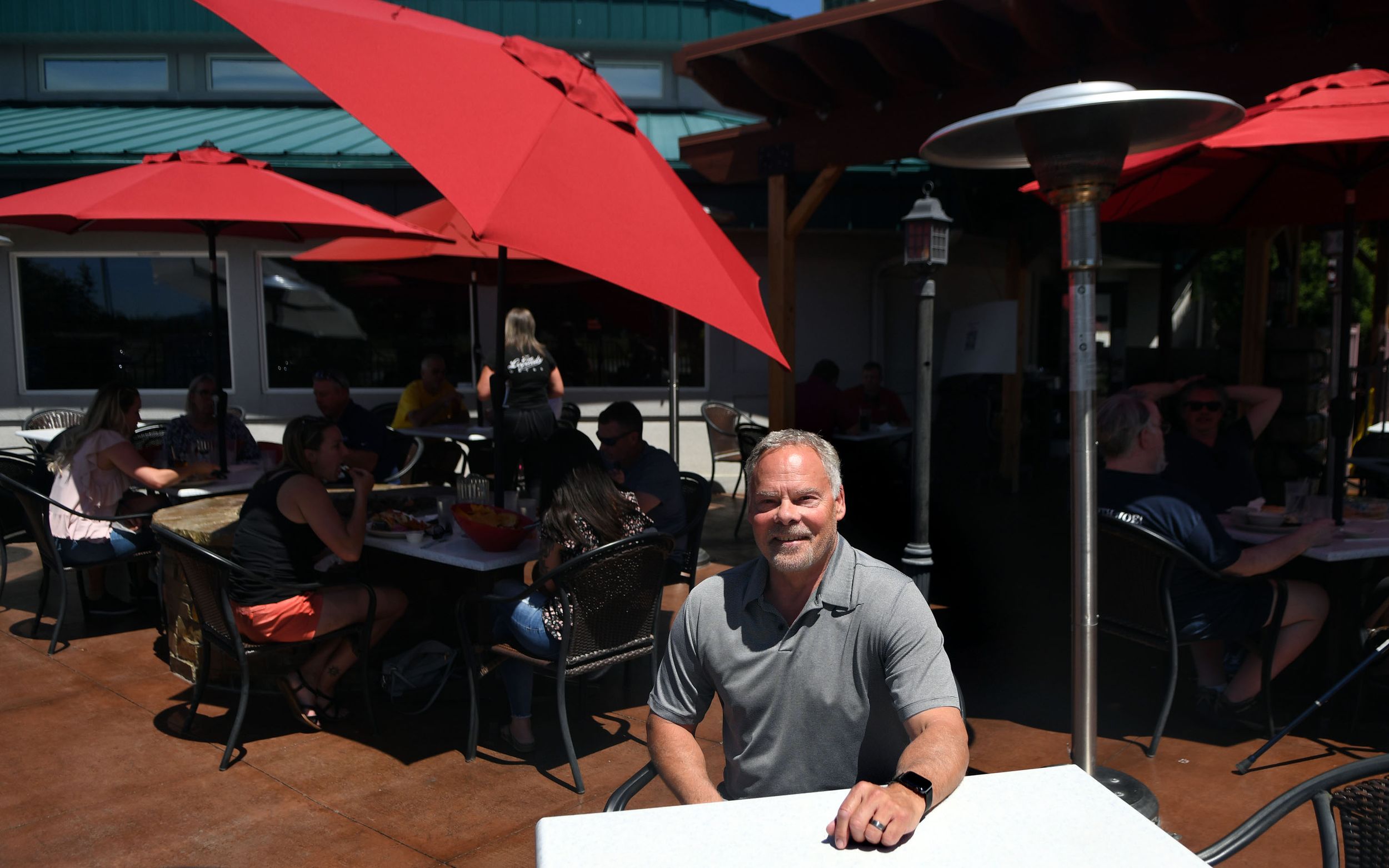 Enterprising Spirit Liberty Lake restaurant finds life preservers in