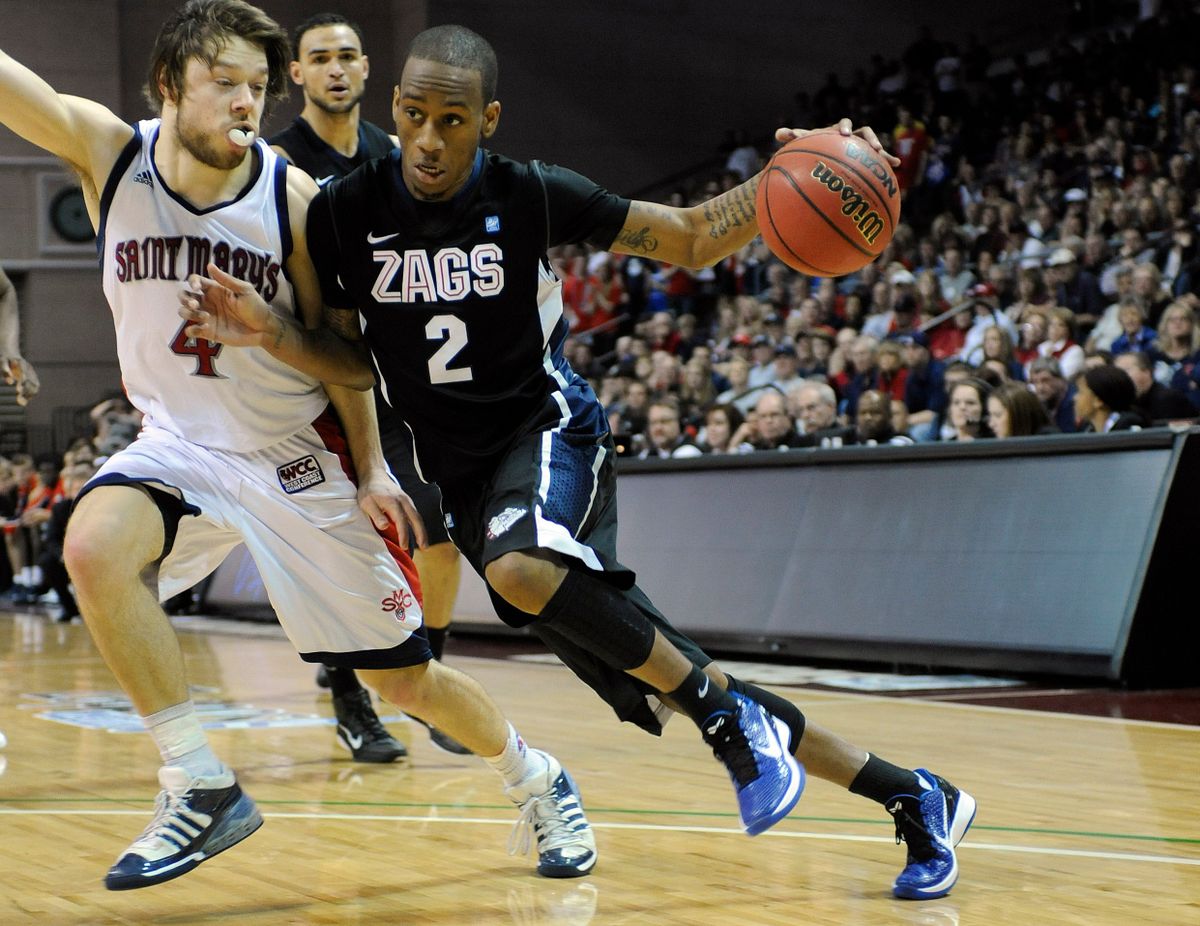 March Madness buzzer beaters: Inside the tournament's best shots - Sports  Illustrated