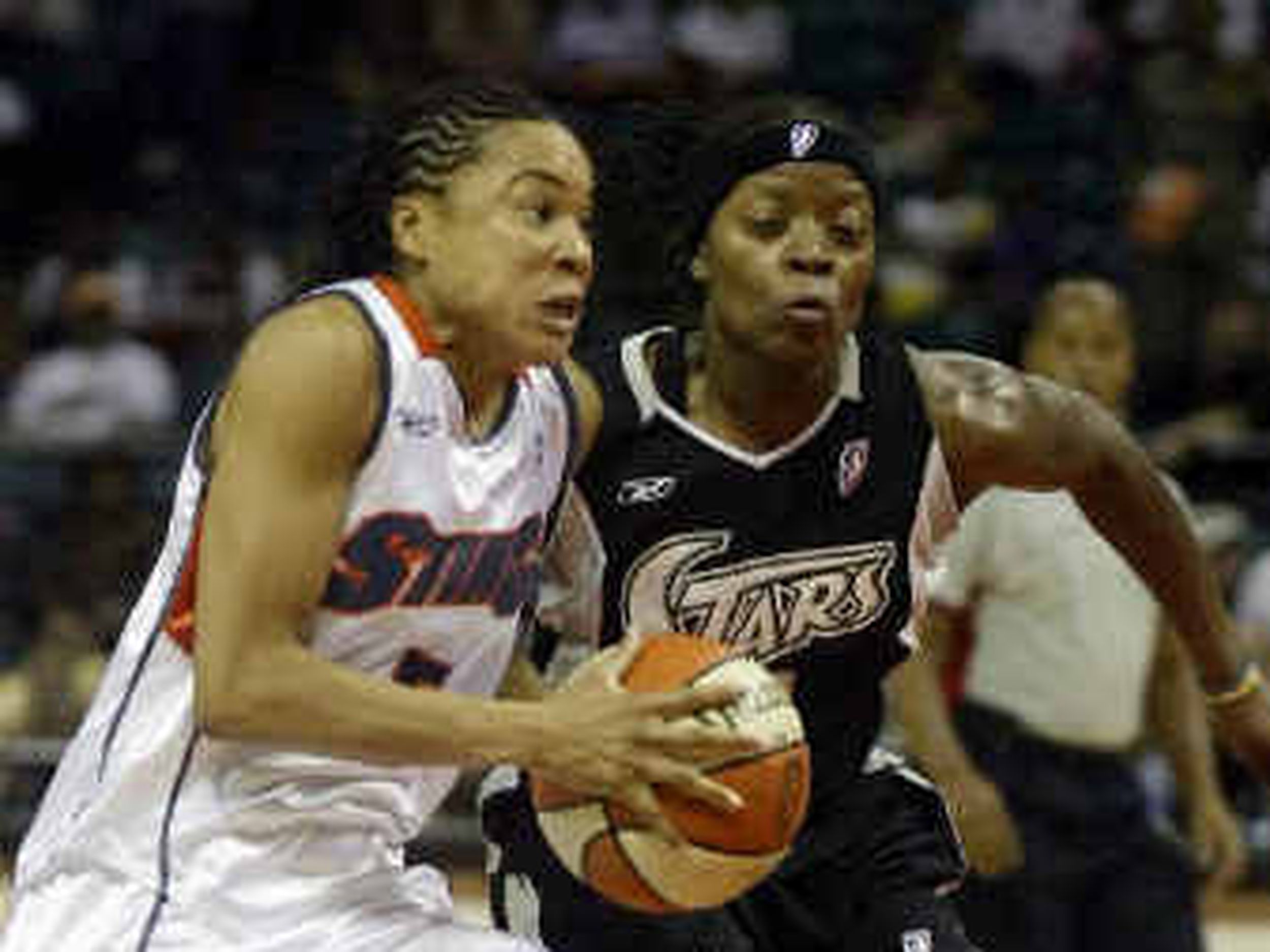 Dawn Staley Biography