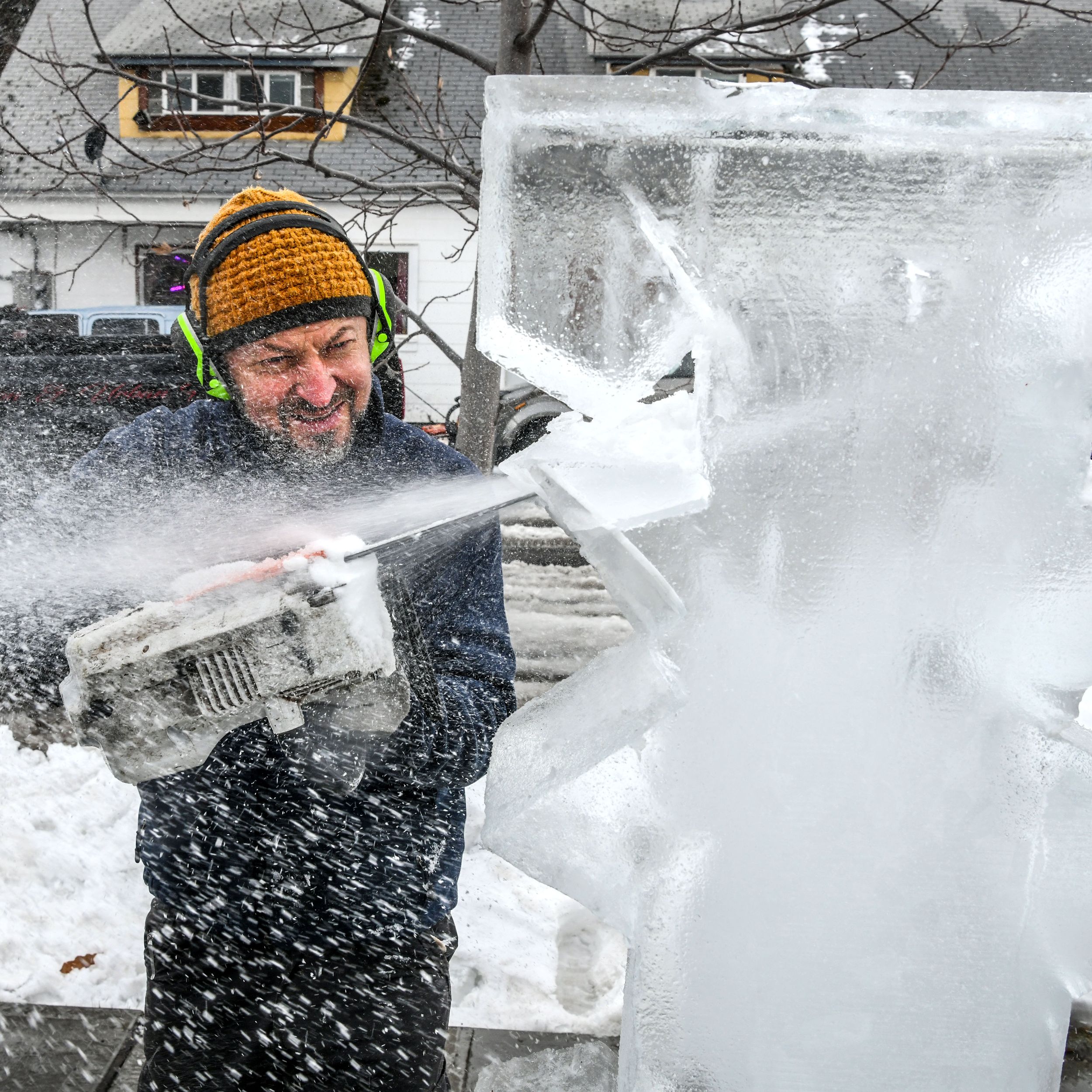 Ice Sculpture Molds - No Chainsaw Needed!