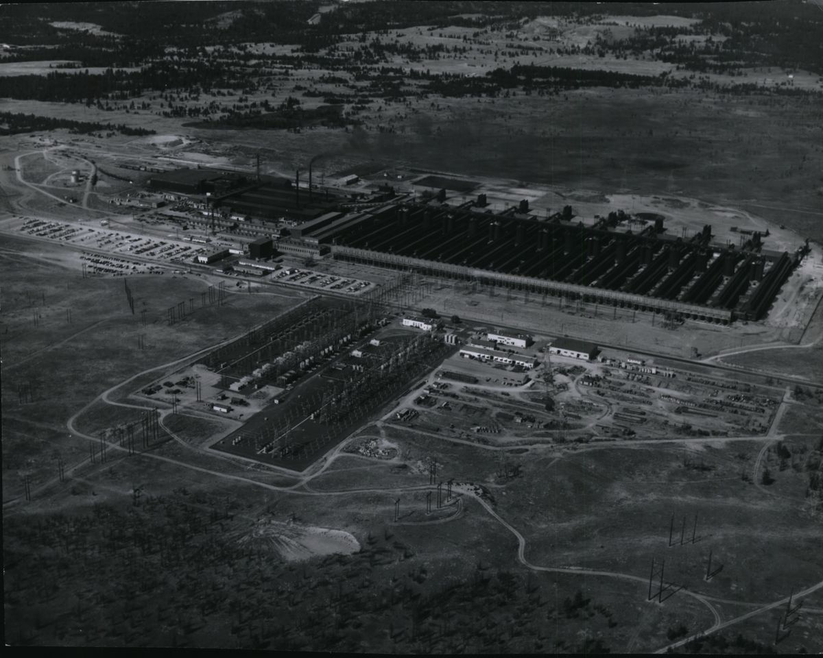 The Kaiser Aluminum smelter in Mead, shown in this March 6, 1972 photo, operated for decades in rural Spokane County before being shuttered and demolished. A new plan would lead to construction of a 400-acre mixed-use development on Kaiser property just north of the smelter.   (Jack Cunningham/Spokesman-Review archives)