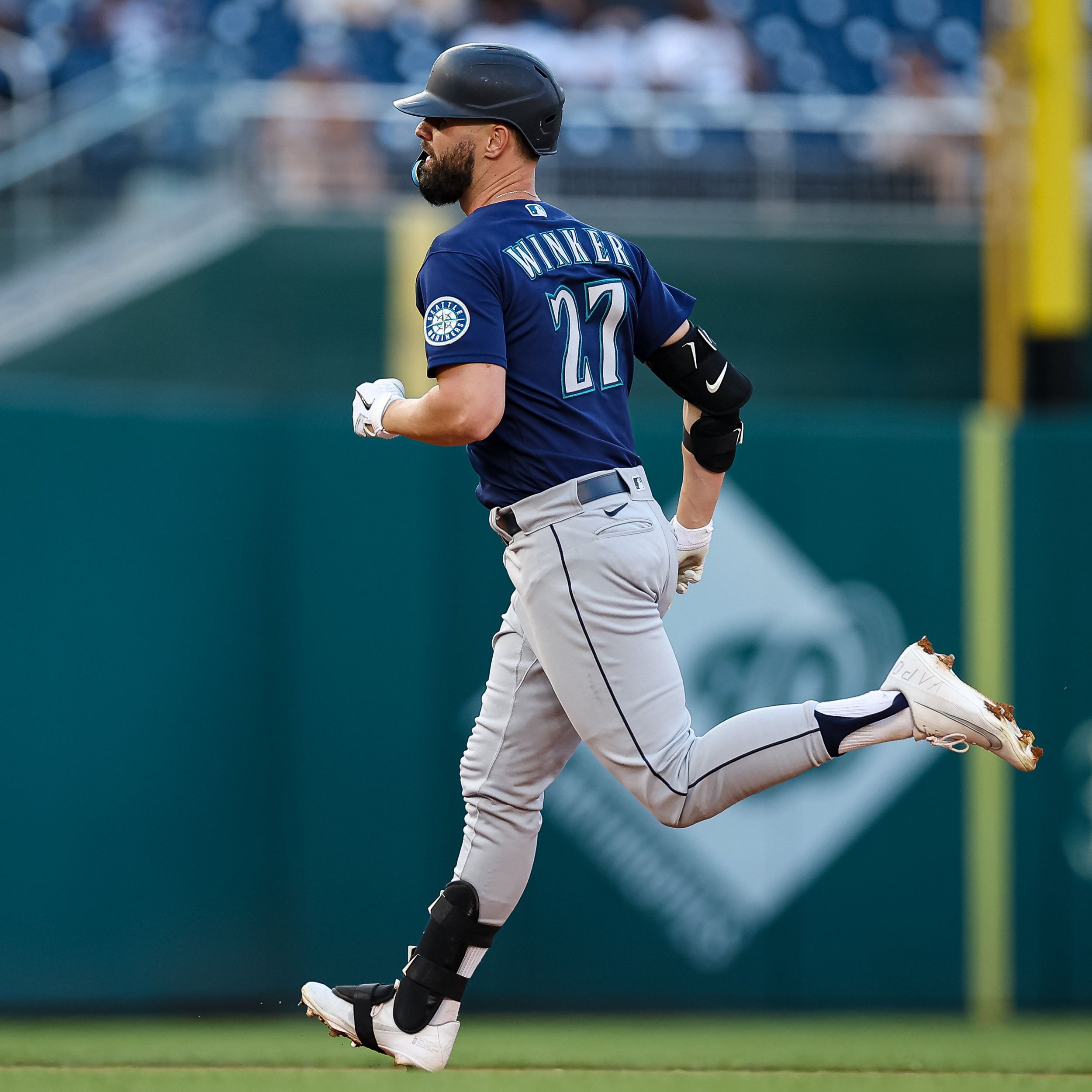 Jesse Winker wins it in 12th inning, Mariners complete homestand with sweep  of Royals