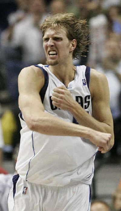 NBA Dallas Mavericks Dirk Nowitzki Women's Short Sleeve Player Tee