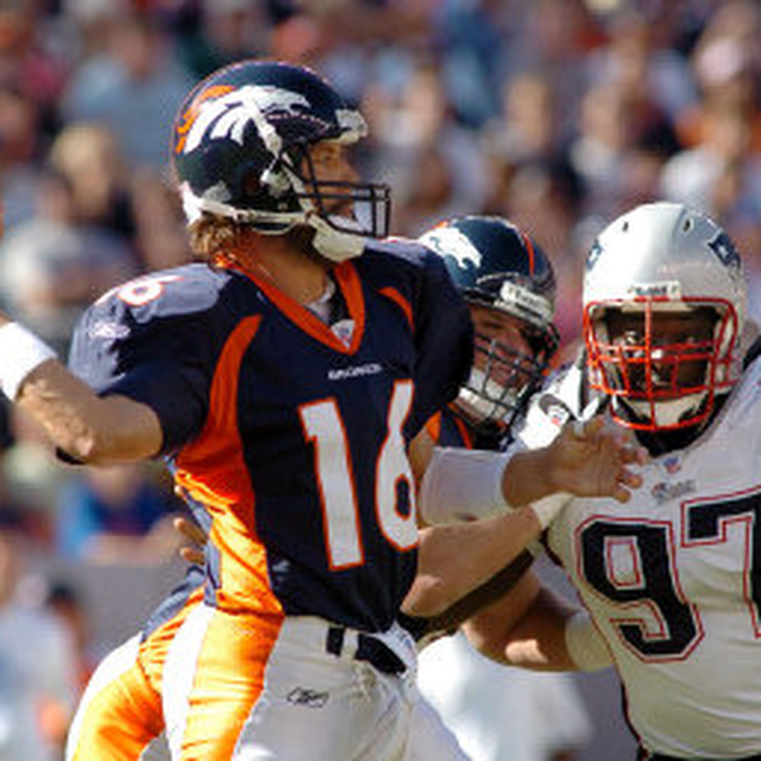 Former Broncos QB Jake Plummer Continues To Do Things His Way