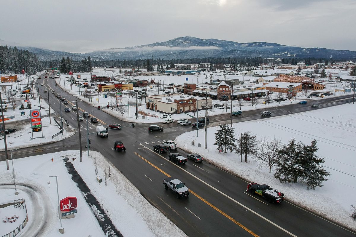 The busy intersection of Highway 41 and Mullan Road on the east side of Post Falls has the Idaho Transportation Department proposing a complete redesign of the highway and its connection with Interstate 90. The staggering increase in traffic over the past 20 years has multiplied traffic, much of it headed to new subdivisions on the prairie. (Jesse Tinsley / The Spokesman-Review)