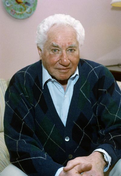 Budd Schulberg in  1991, the 50th year of “What Makes Sammy Run?”   (File Associated Press / The Spokesman-Review)