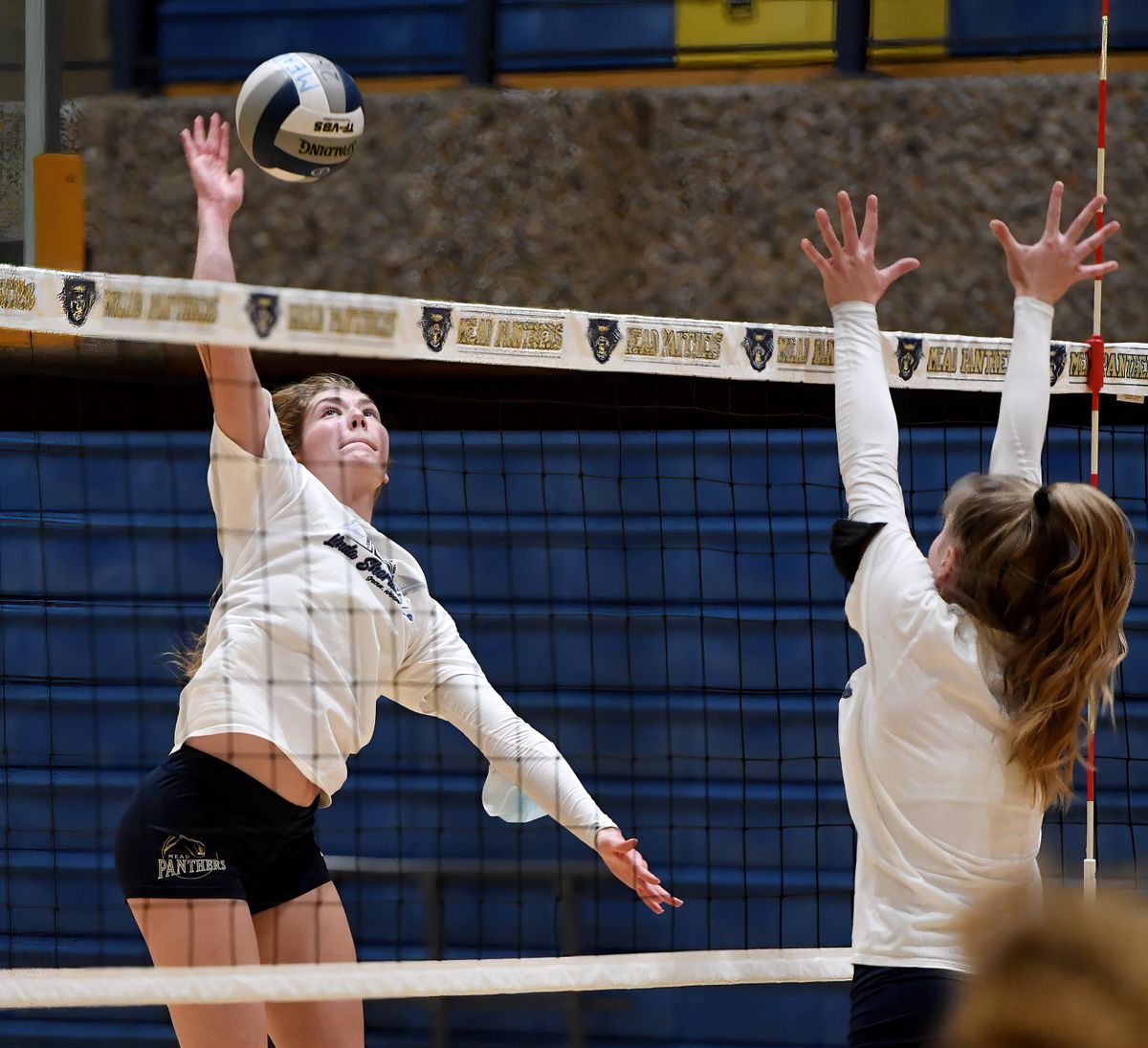 Mead outside hitter Cassie Moeller prepares to spike the ball during practice Wednesday.  (COLIN MULVANY/THE SPOKESMAN-REVIEW)