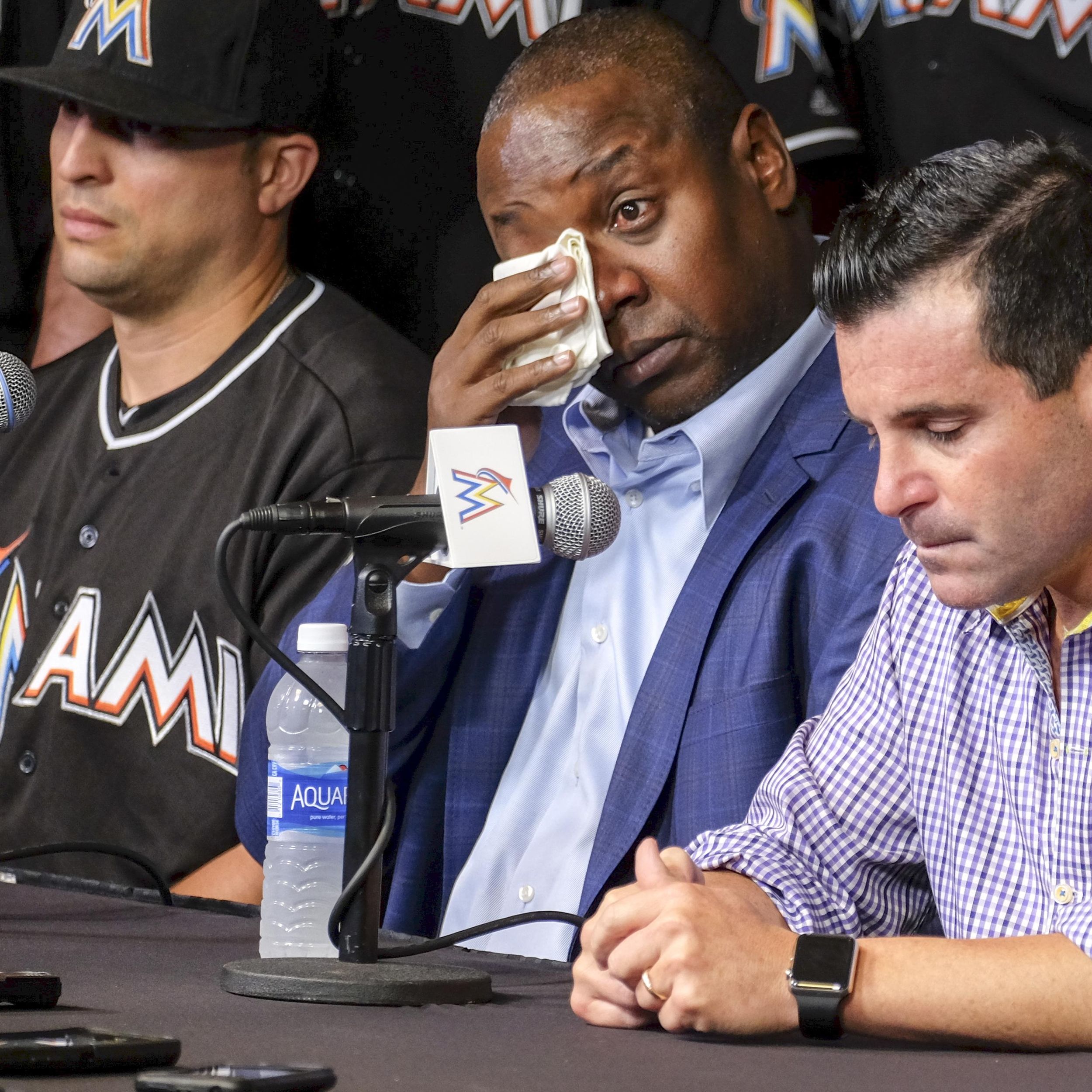 Official: Jose Fernandez died from crash impact, not drowning