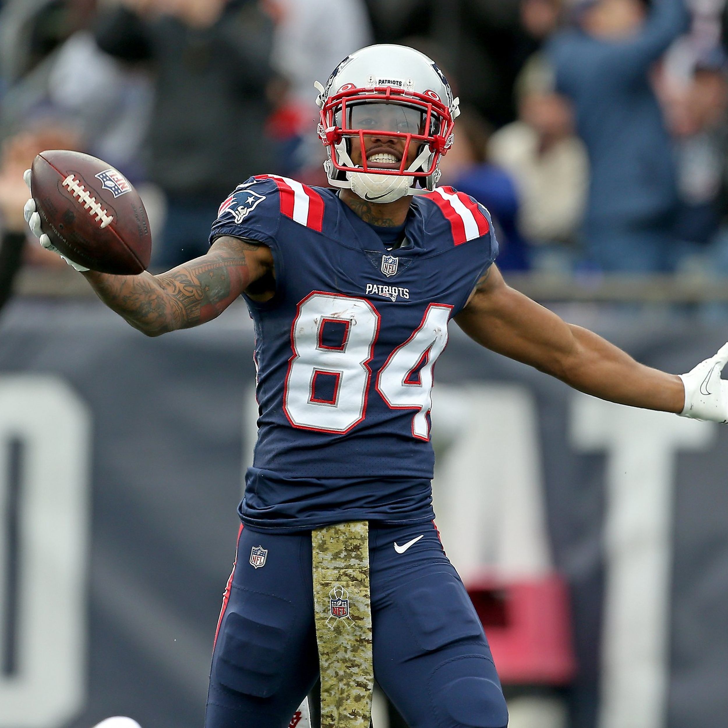 FOXBOROUGH, MA - NOVEMBER 14: New England Patriots quarterback Mac