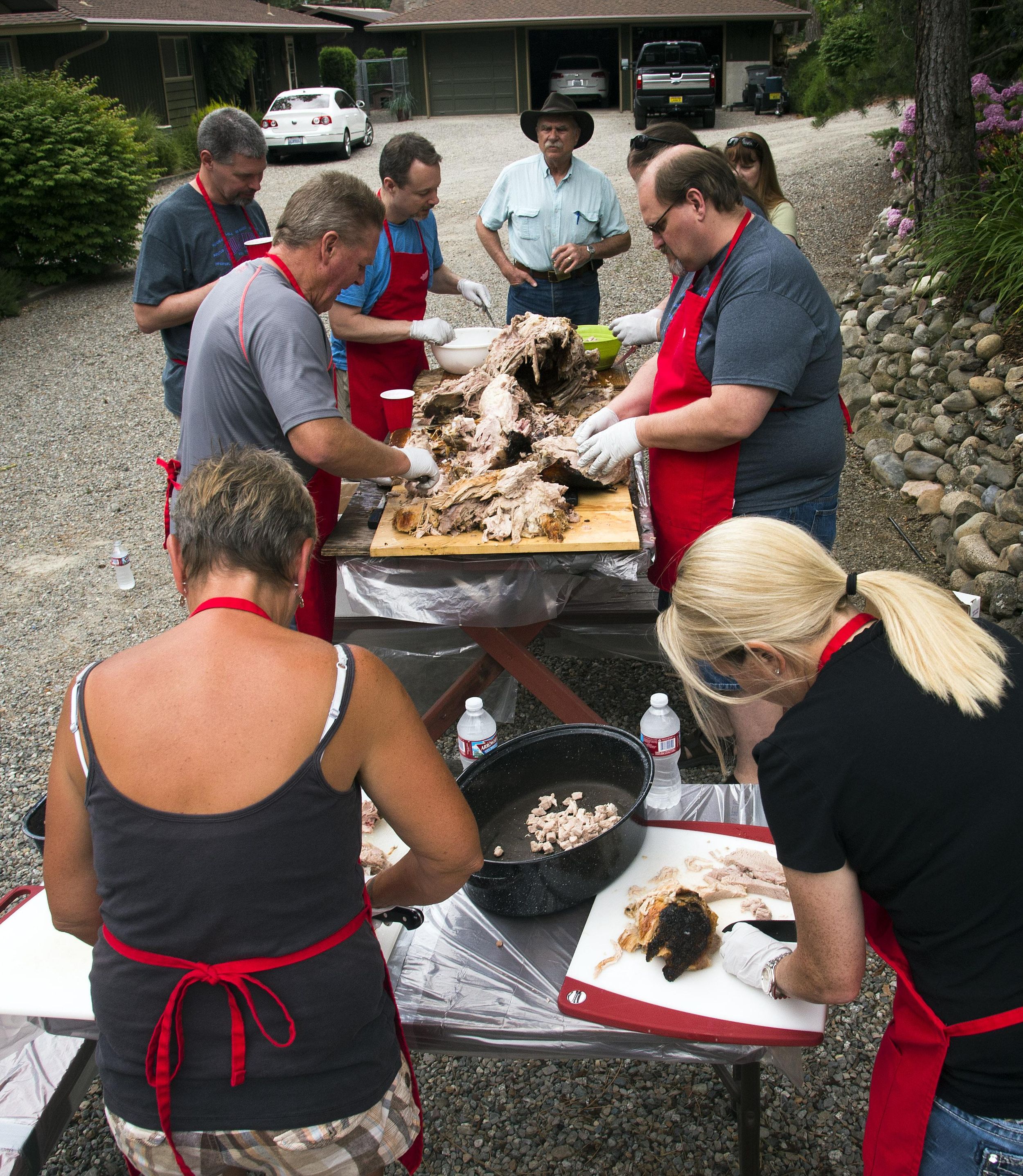 Doug Clark: Annual pig roast at Nine Mile Falls comes to “Z-End” after 26  years | The Spokesman-Review