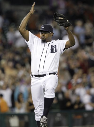 Reliever Jose Valverde reacts after saving Detroit’s victory over Mariners. (Associated Press)
