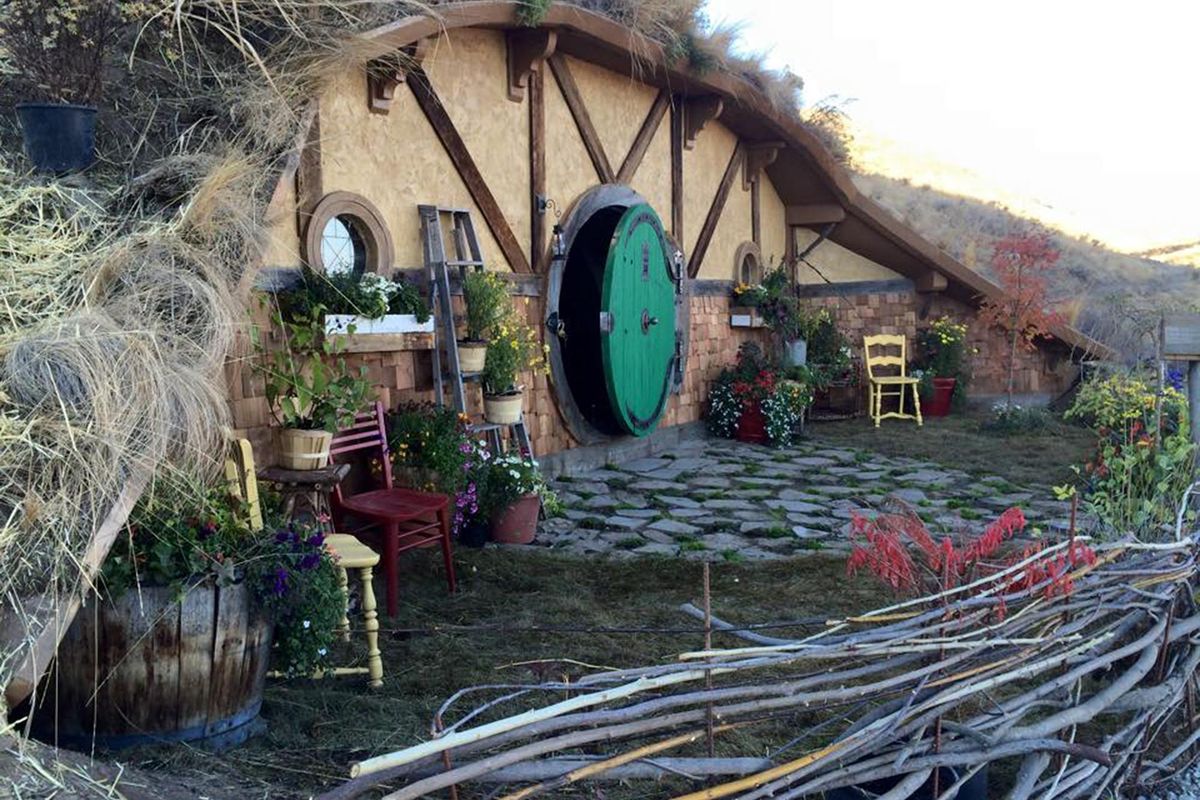 The view  of the front  of the Hobbit Hole vacation-rental house near Chelan, Washington. (Courtesy of Kristie Wolfe)