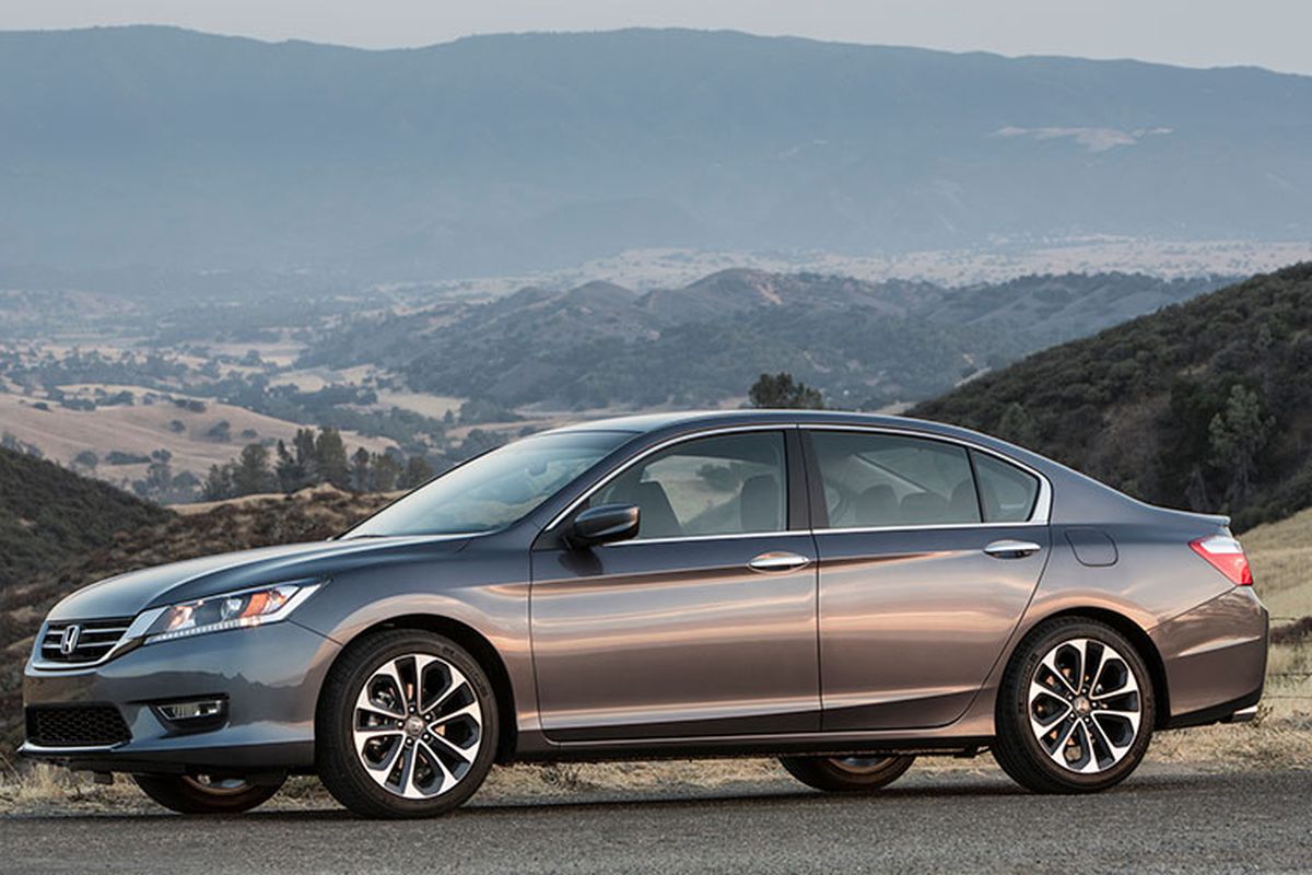 The 185-horsepower 2.4-liter engine that powers all four-cylinder Accords gets a four-horsepower bump in the Sport, due to a dual-exhaust system that improves airflow. 
 (Honda)