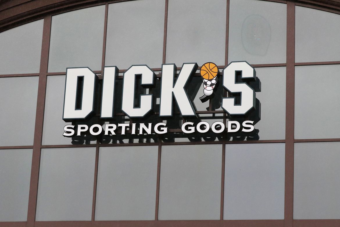 Dick’s Sporting Goods moving into old Sports Authority location on