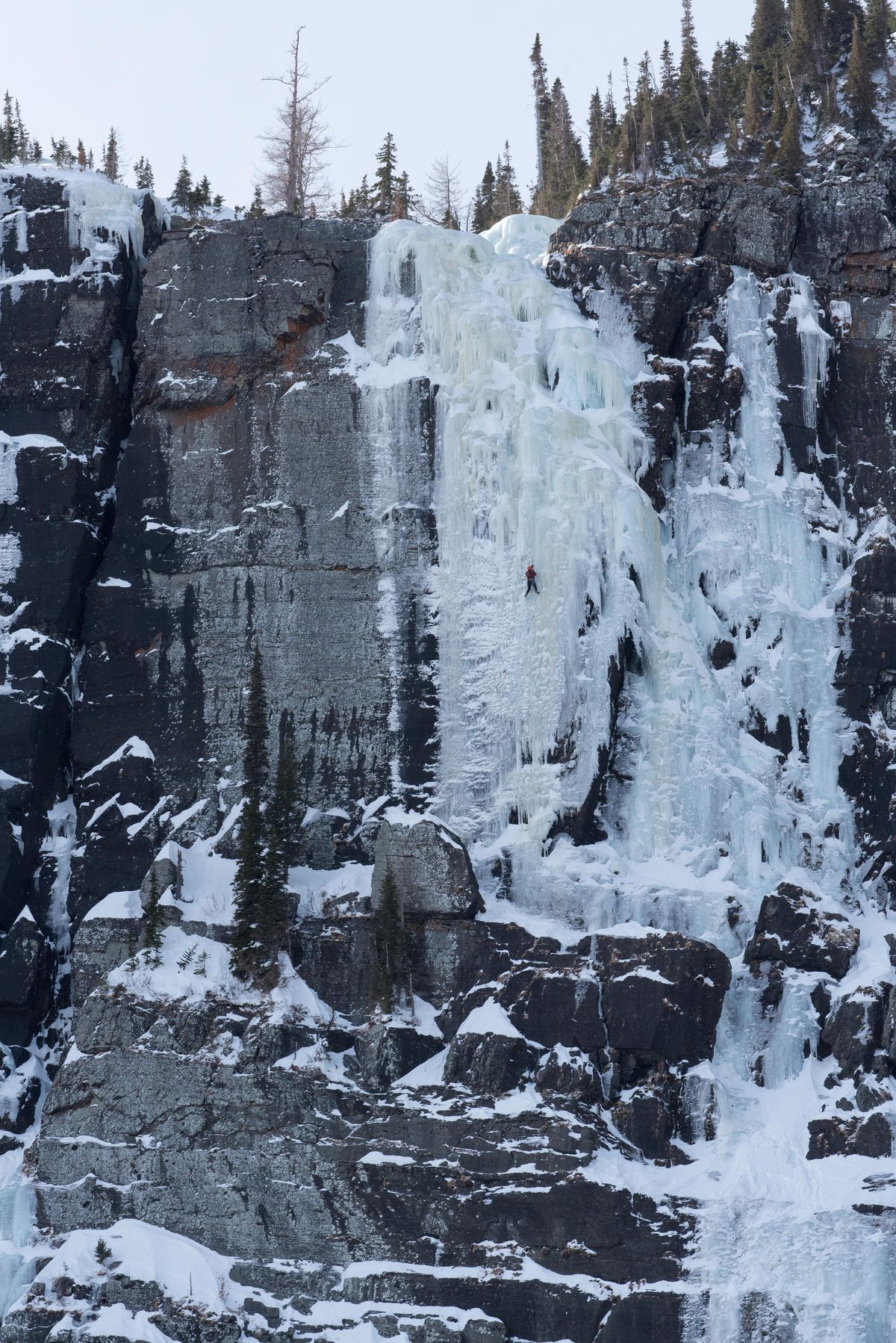 Welcome to the Thunderdome: World-class ice climbing in Spokane’s ...