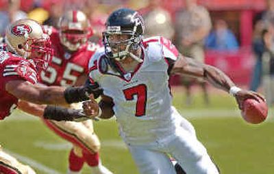 Mike Vick & Falcons Hold off Panthers Upset in Week 15, 2004