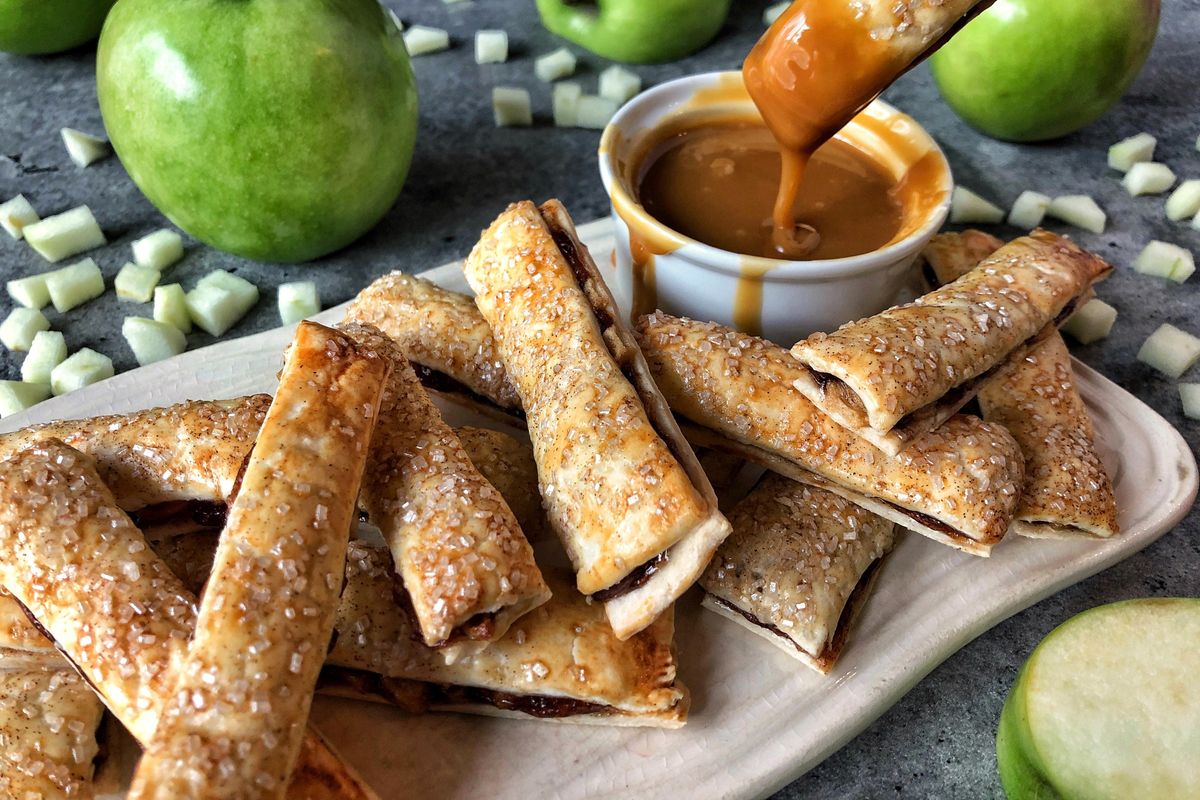 Apple pie fries. (Audrey Alfaro / For The Spokesman-Review)
