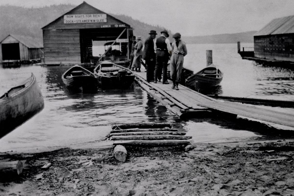 People on the dock at the Coolin Marina in 1920. The image is from a collection of Priest Lake pictures released online by the UI.