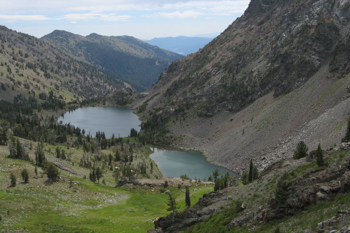 The Twin Lakes in the Elkhorn Range of eastern Oregon boast magnificent views in in a peaceful, pristine setting. (Associated Press)