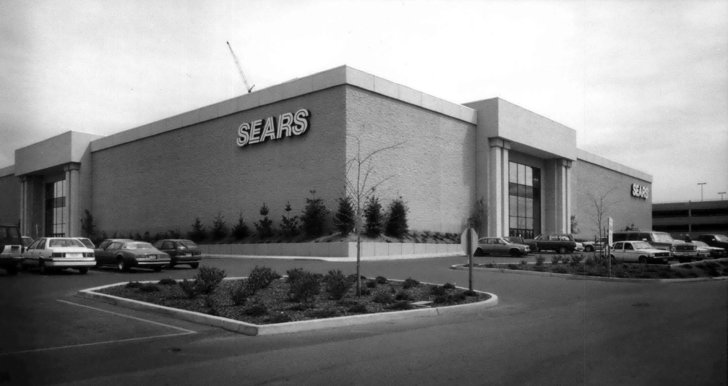 Former Sears at Washington Square Mall on Vimeo