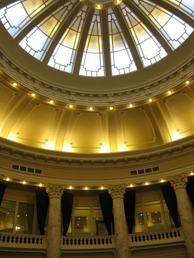 Afternoon light shines through the dome of the Senate chambers on Tuesday as the Senate holds a late-afternoon session. (Betsy Russell)