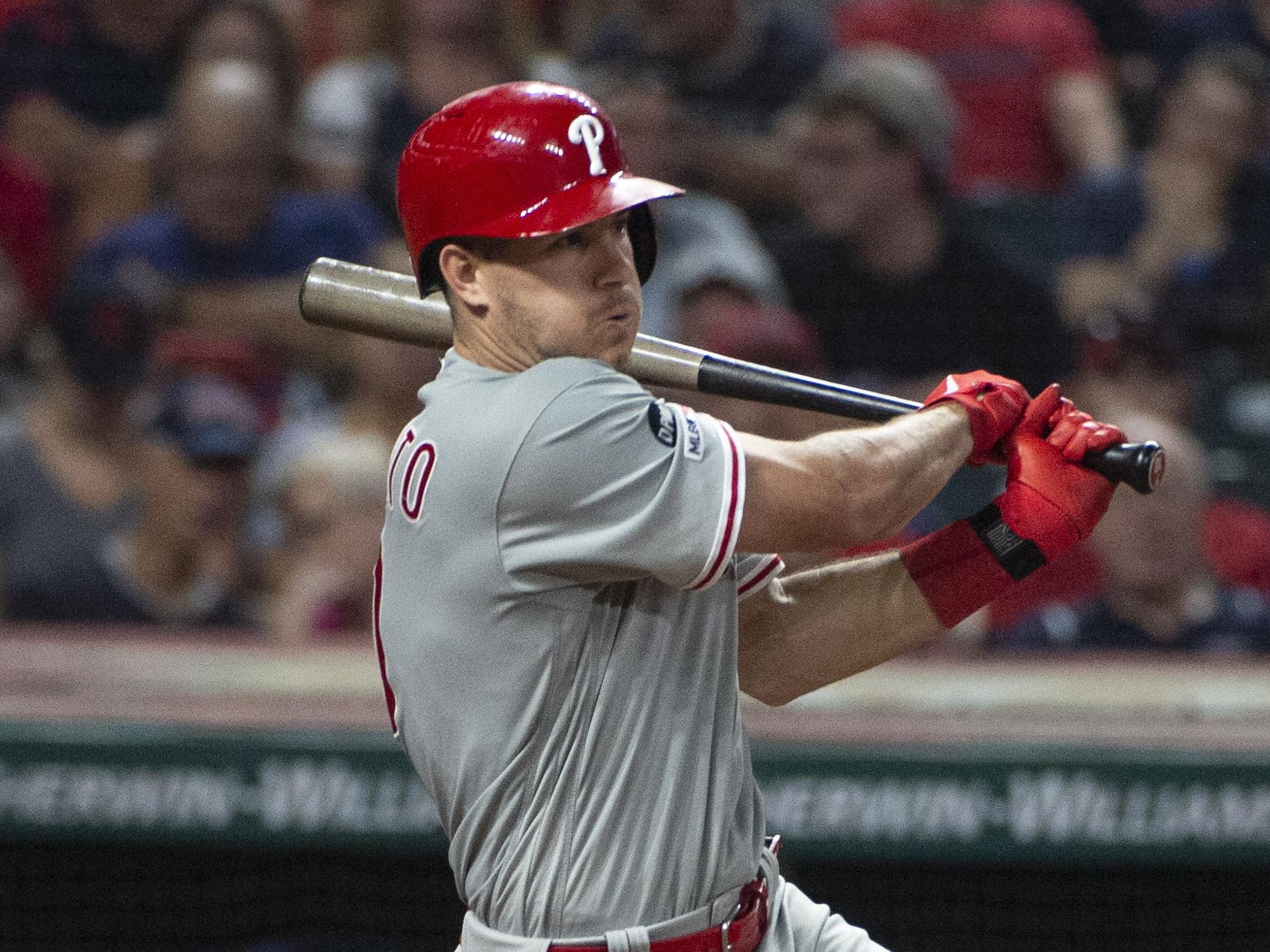 J.T. Realmuto experiencing right knee soreness  Phillies Nation - Your  source for Philadelphia Phillies news, opinion, history, rumors, events,  and other fun stuff.