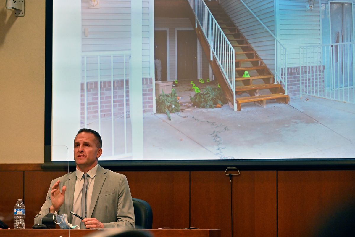 Former Louisville Police officer Brett Hankison is questioned by prosecution as he discusses his position during the attempted execution of a search warrant in Louisville, Kentucky, Wednesday, March 2, 2022.  (Timothy D. Easley)