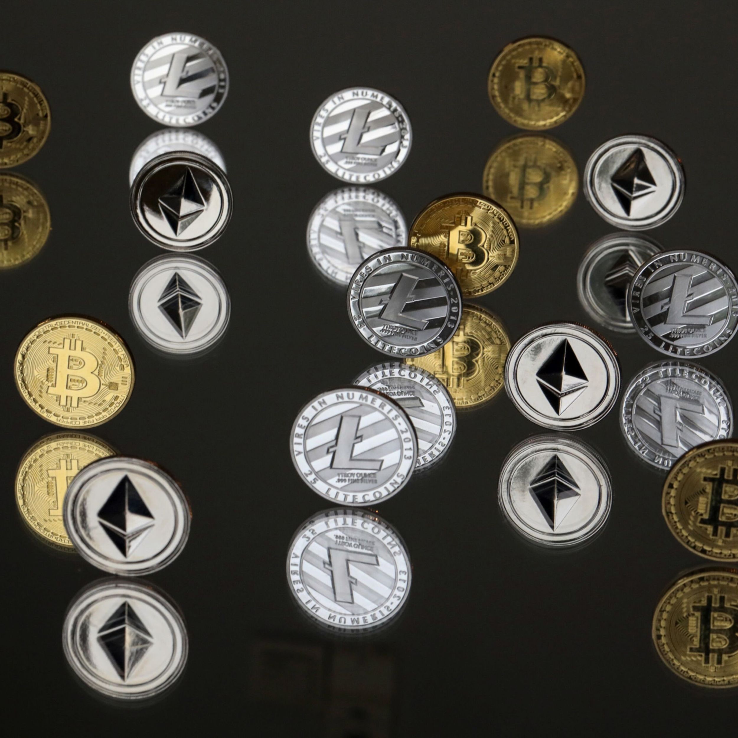 Crypto seeks lifeline in Asia as U.S. crackdown spurs more layoffs