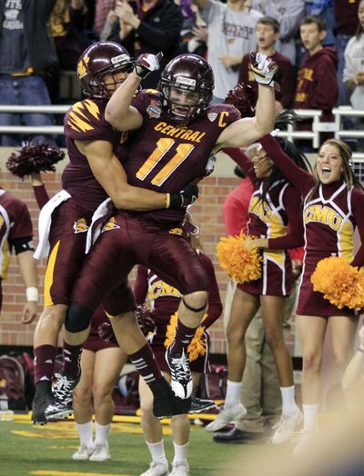 Central Michigan’s Cody Wilson scores on his final play for the Chippewas. (Associated Press)