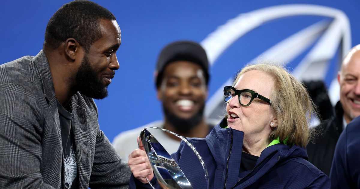 New Seahawks owners should take note of how Allen family handled business | Commentary