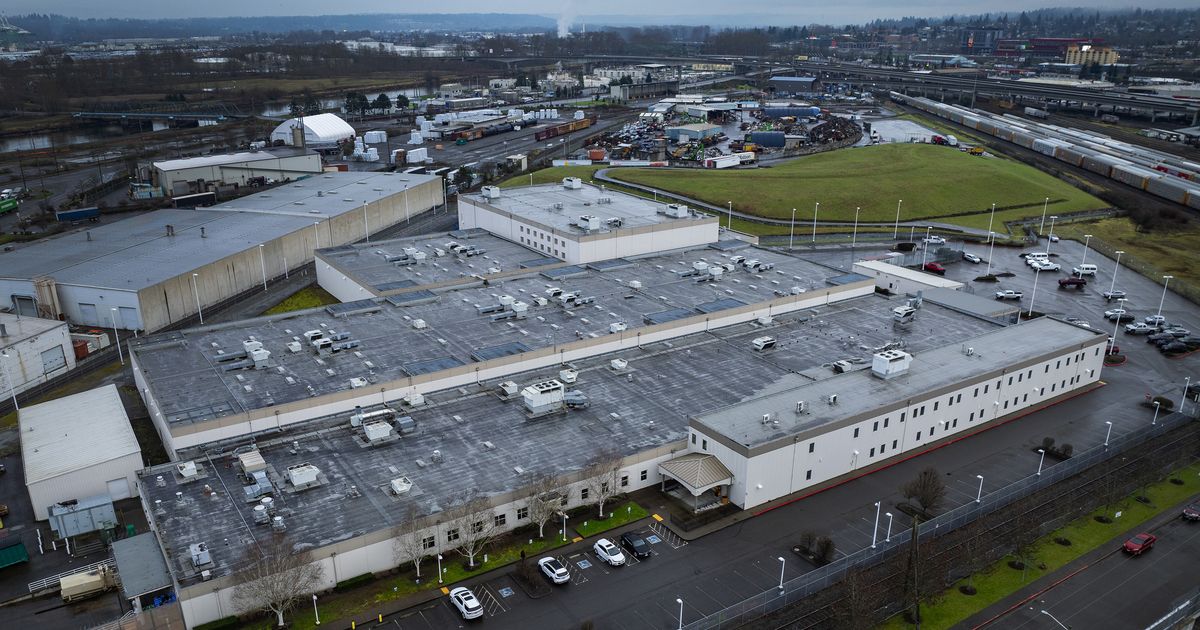 Tacoma City Council members, activists concerned ICE lockup may be sold to feds