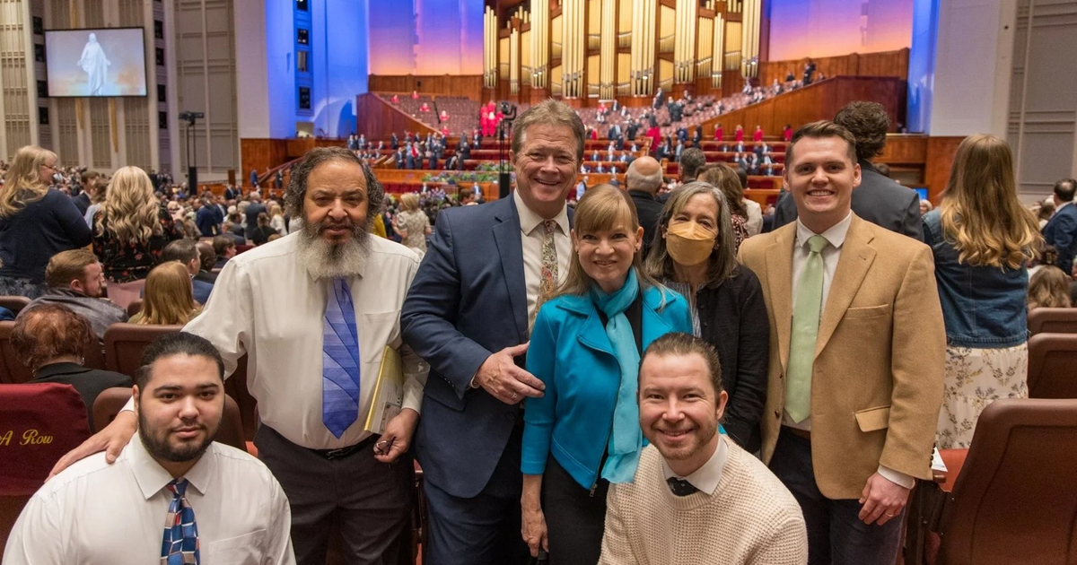 Warm greeting strikes a chord in worldwide hymnbook