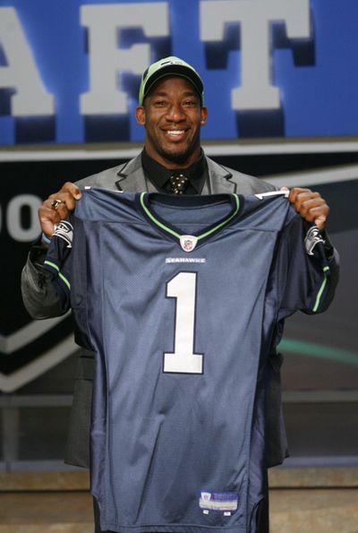 Aaron Curry signed with the Seahawks 15 weeks after being drafted.  (File Associated Press / The Spokesman-Review)