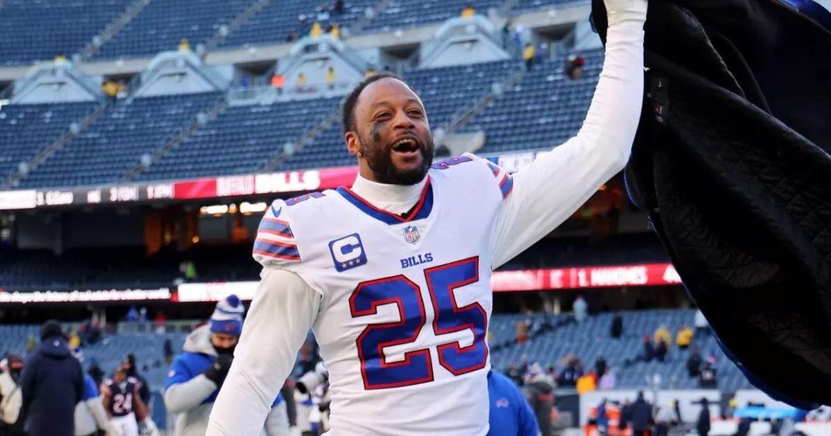 Buffalo Bills veteran, ex-EWU star Taiwan Jones gifts playoff