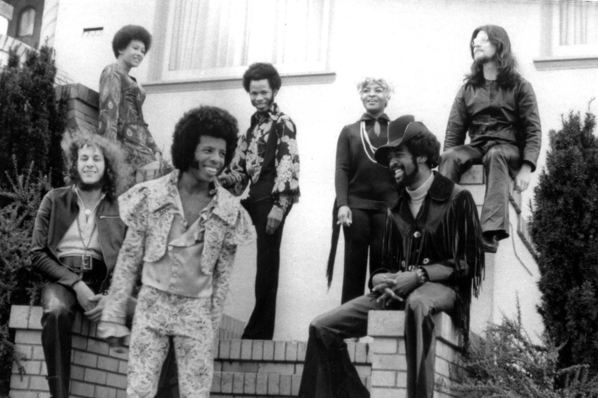 A Sly and the Family Stone album cover shoot in New York in the 1970s. Their core line-up was led by singer-songwriter, record producer, and multi-instrumentalist Sly Stone, and included Stone’s brother and singer/guitarist Freddie Stone, sister and singer/keyboardist Rose Stone, trumpeter Cynthia Robinson, drummer Greg Errico, saxophonist Jerry Martini, and bassist Larry Graham.  (Epic Records/Globe Photos)